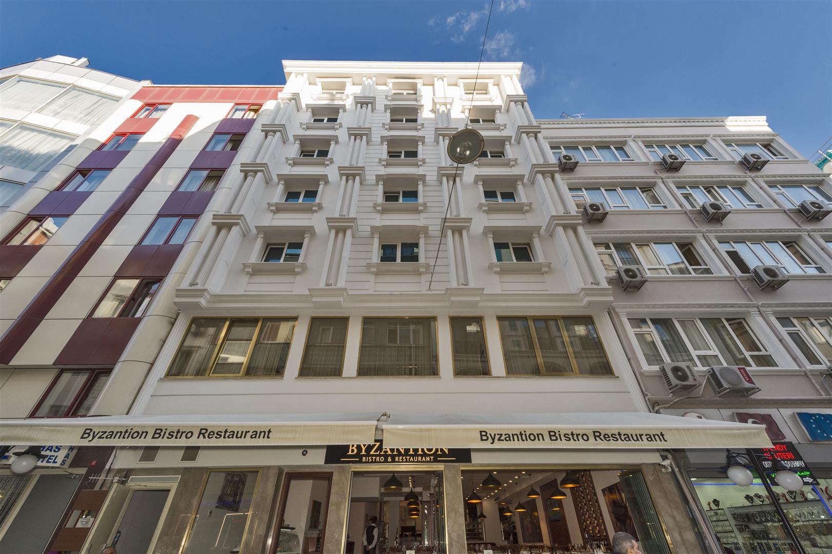 Glorious Hotel Istanbul Exterior photo